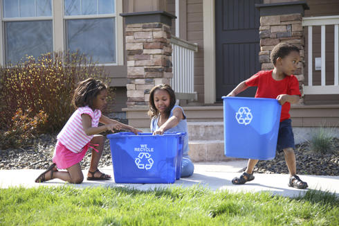 Children recycling