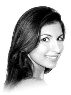 Kavita Shukla headshot