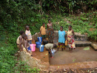 cameroon washing clothes