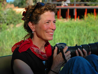Headshot of National Geographic photographer Annie Griffiths